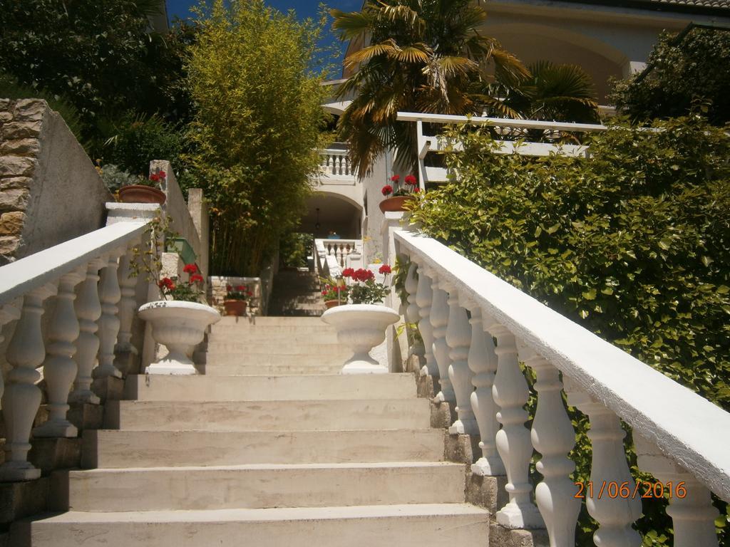 Apartments Sea And Sun Rabac Extérieur photo