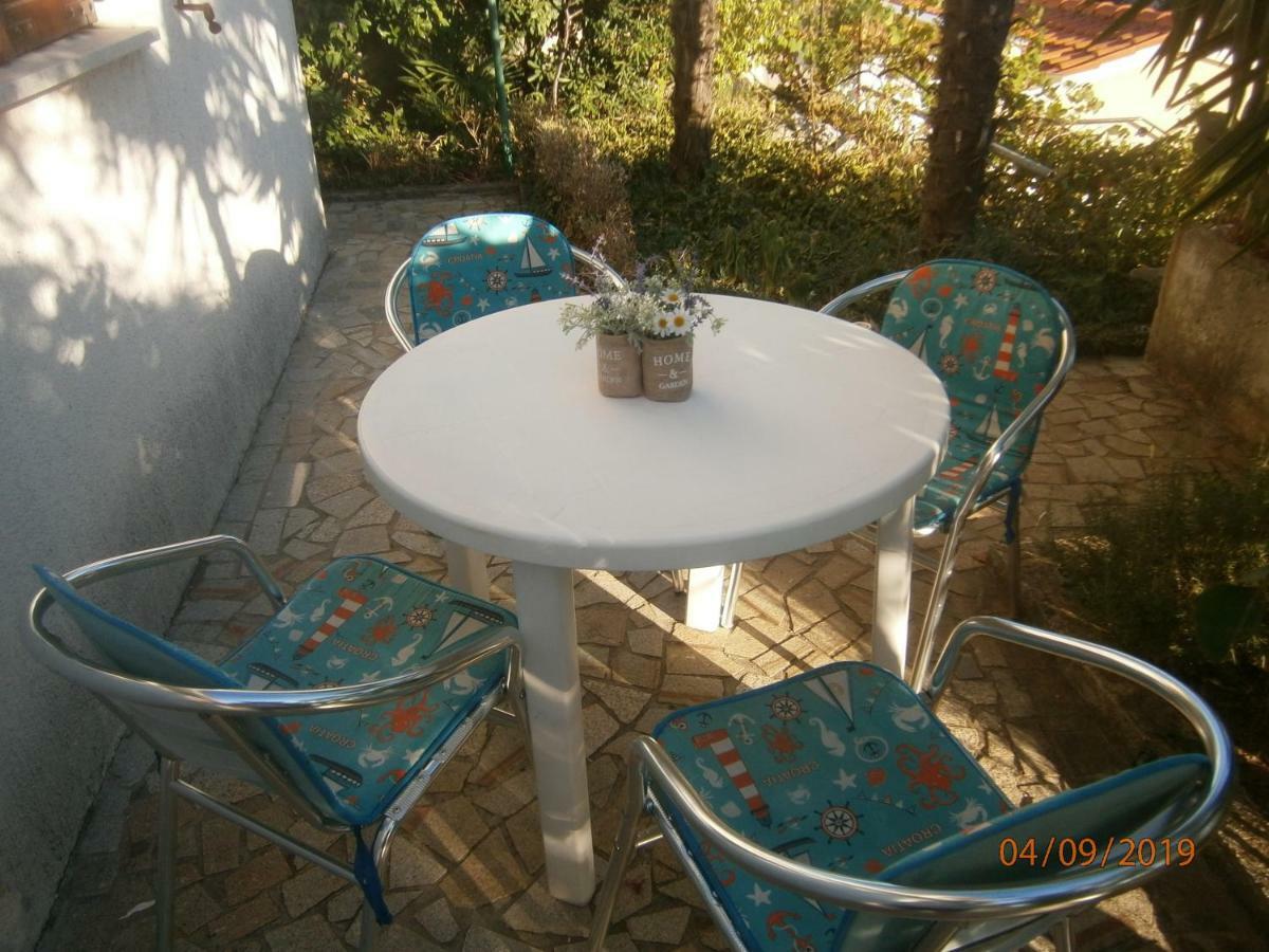 Apartments Sea And Sun Rabac Extérieur photo